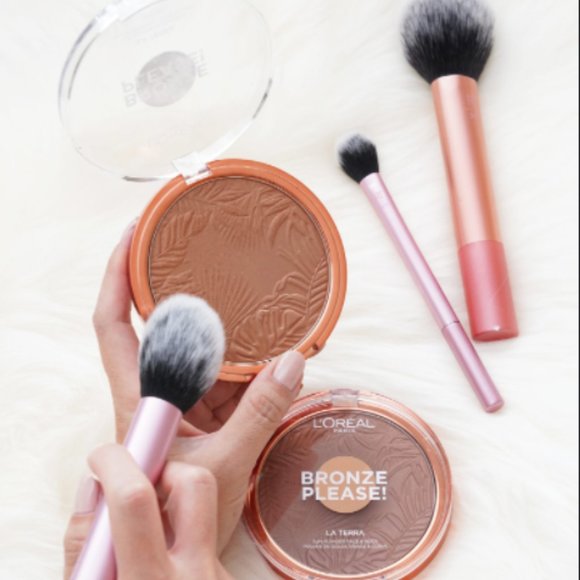 💥“2 for $14”Loreal Sun Powder Face& Body Bronzer - Picture 1 of 4
